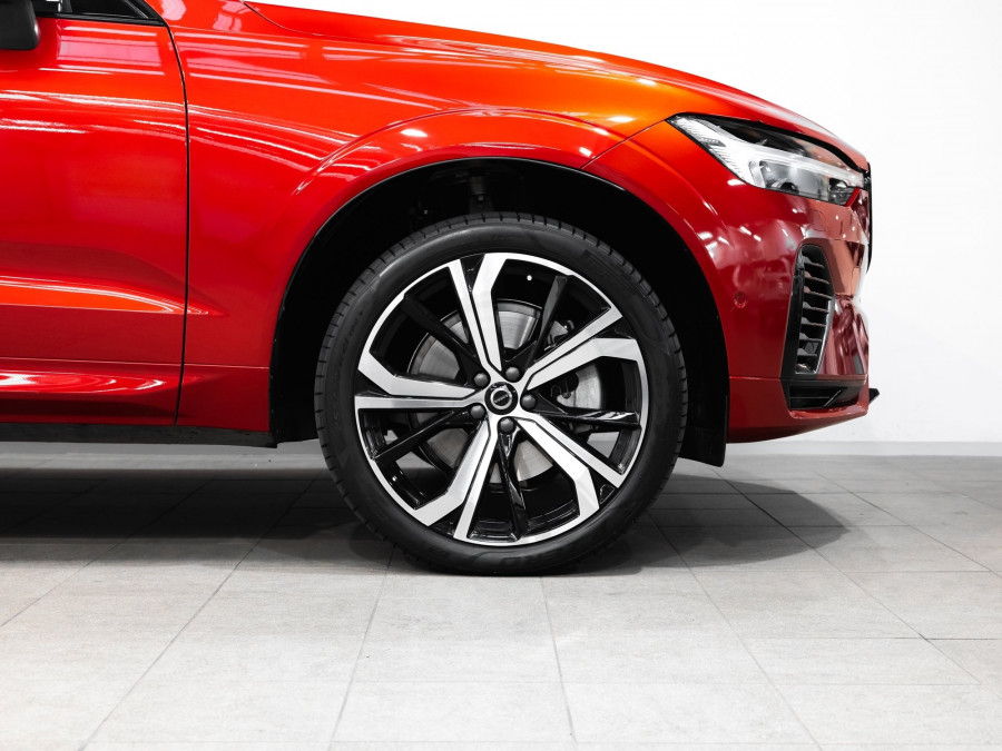 2022 Volvo XC60 UZ T8 Ultimate Recharge Plug in hybrid SUV Image 4
