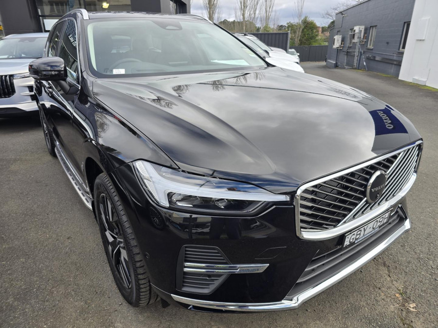 2025 MY26 Volvo XC60 UZ Plus B5 Bright SUV Image 1