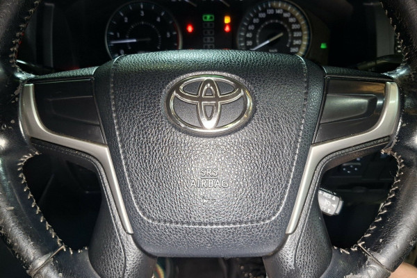 2016 Toyota LandCruiser VDJ200R GXL SUV Image 28