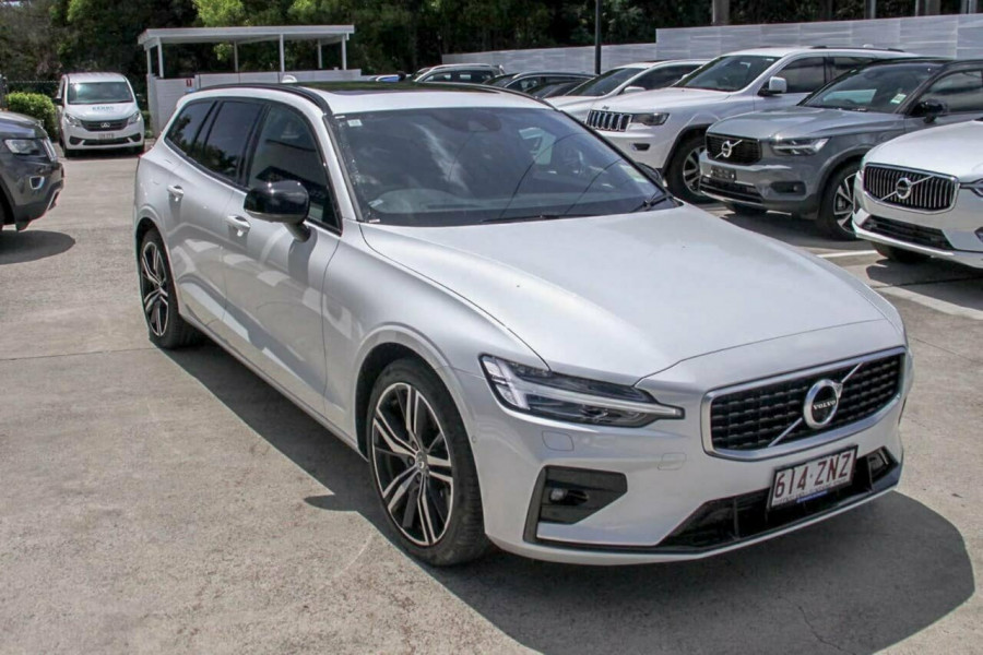 Demo 2019 Volvo V60 T5 R Design V10081   12440343765edd8bd742a16733456457 900 600 C 