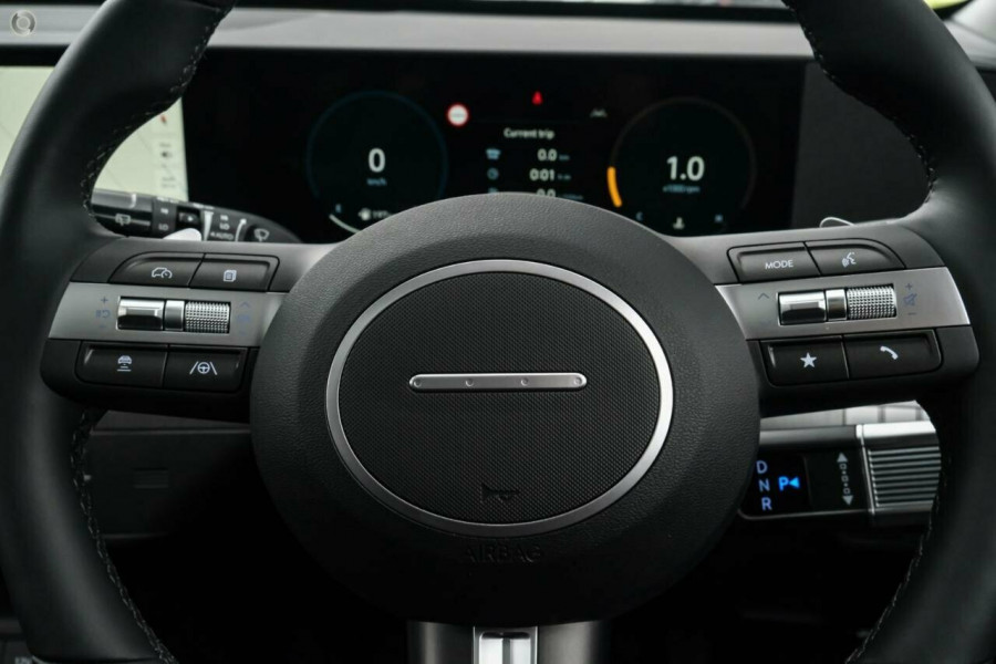 2025 Hyundai KONA SX2.V2 Premium SUV Image 13