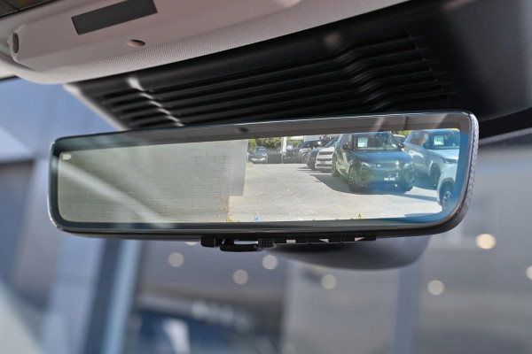 2025 MY25.5 Land Rover Discovery Sport L550 P200 S SUV