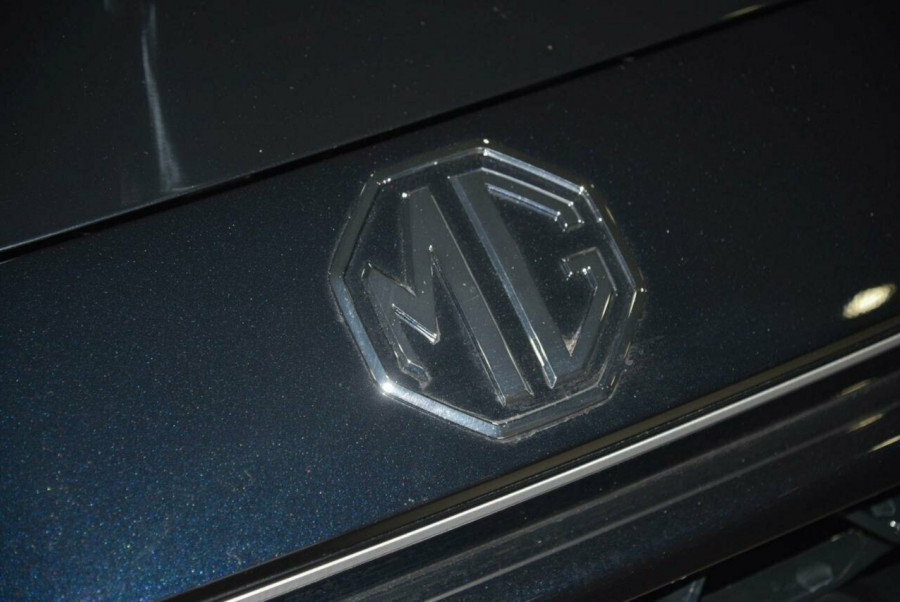 2024 MY25 MG ZS ZS32 Essence Hybrid+ SUV Image 11