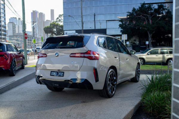 2025 BMW X3 G45 20 xDrive SUV image 4