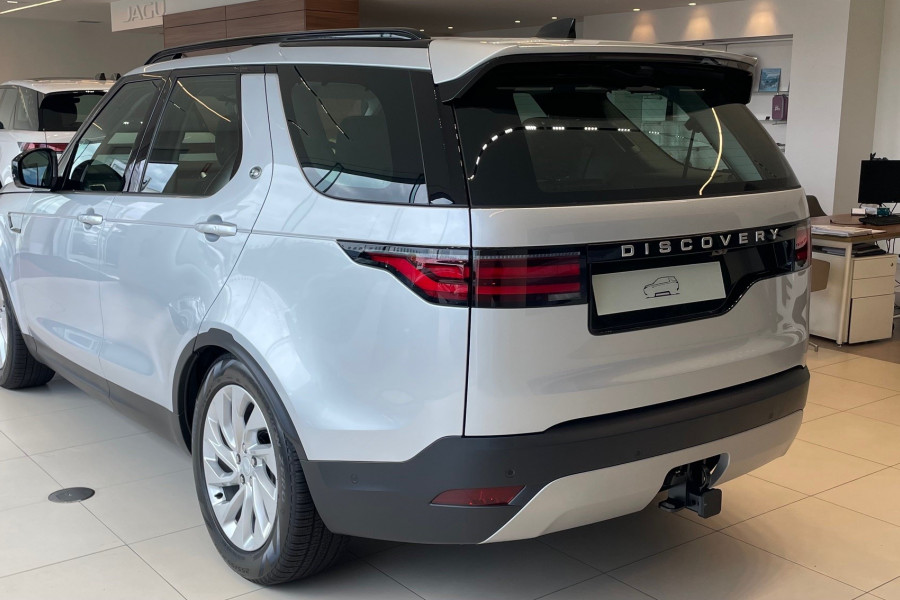 2024 Land Rover Discovery Series 5 S SUV Image 20