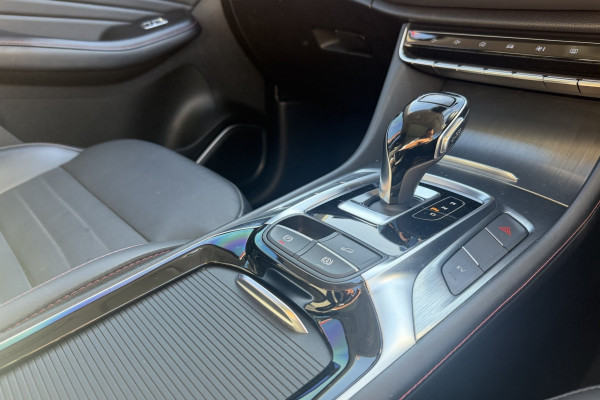 2022 MG HS Essence SUV Image 8
