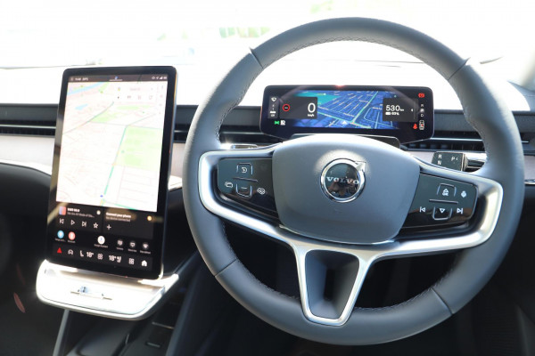 2025 MY26 Volvo ES90  Ultra Single Motor Sedan Image 19