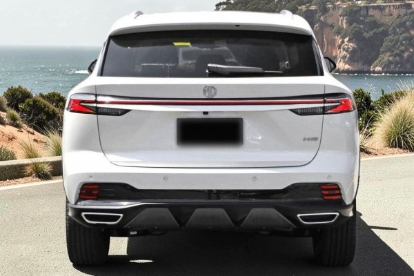 2025 MG HS AS33 Essence SUV Image 4