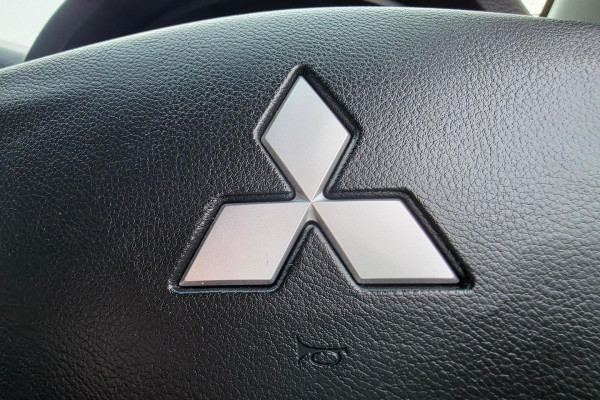 2008 Mitsubishi Pajero NS GLX SUV Image 18