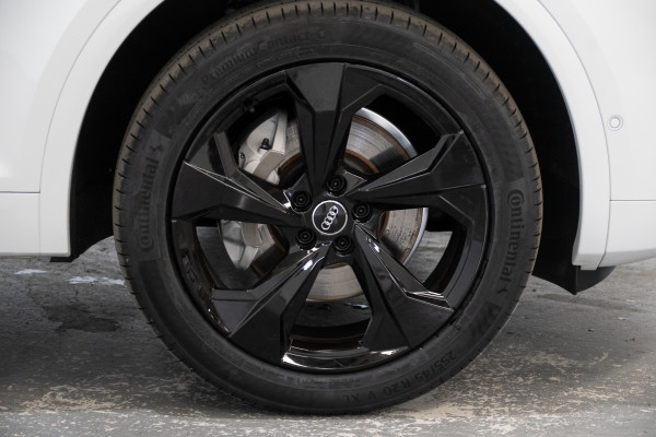 2021 Audi Q5 FY sport TDI quattro S tronic SUV Image 5