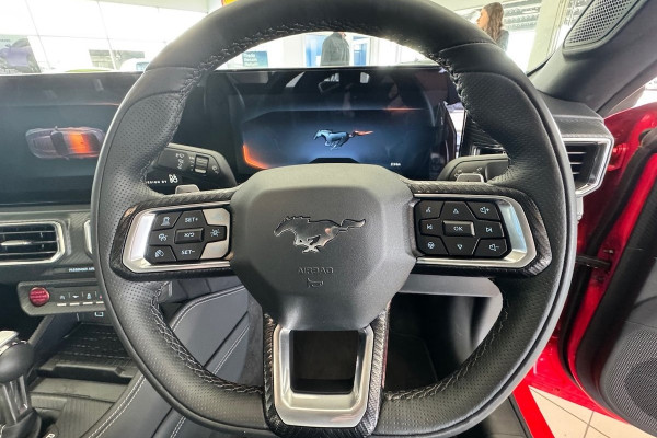 2025 Ford Mustang FO GT Hatch Image 18