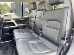 2019 Toyota LandCruiser VDJ200R VX SUV