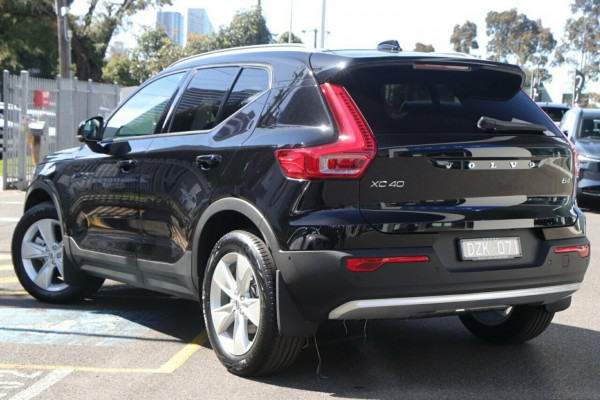 2025 MY26 Volvo XC40 XZ Plus B4 SUV Image 3