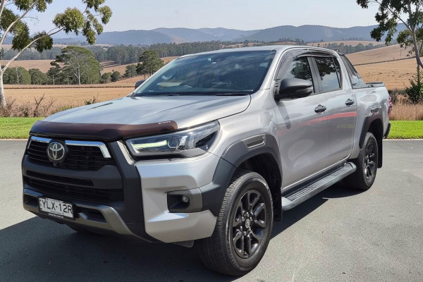 2021 Toyota HiLux GUN126R Rogue Dual Cab Pick Up Image 3