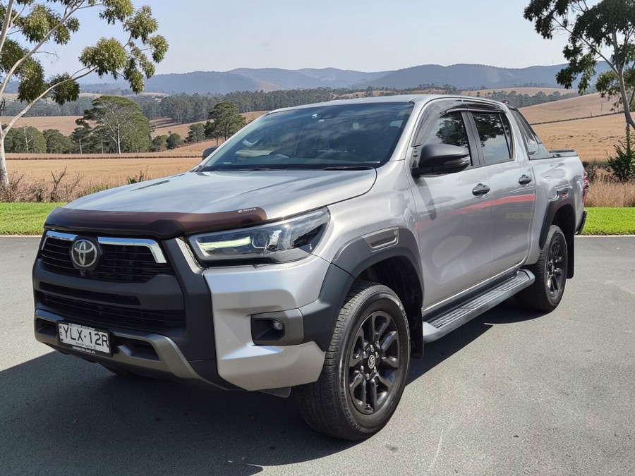 2021 Toyota HiLux GUN126R Rogue Dual Cab Pick Up Image 3