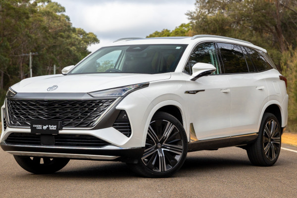 2026 MY25 MG QS IS31 Essence SUV Image 19
