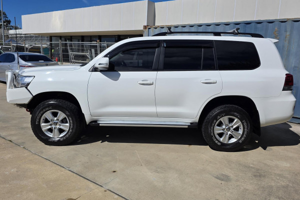 2015 MY14 Toyota LandCruiser VDJ200R GXL SUV Image 6