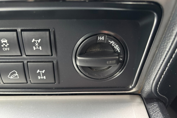 2022 Toyota LandCruiser Prado GDJ150R VX SUV Image 38