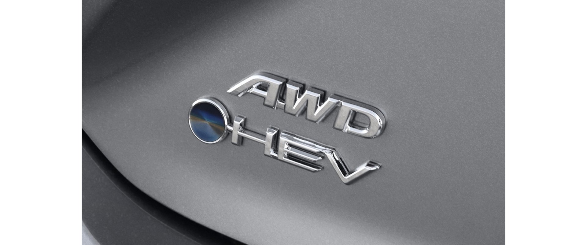 The new C-HR will display a blue circle icon and HEV badges on the vehicle. HEV stands for Hybrid Electric Vehicle. Image