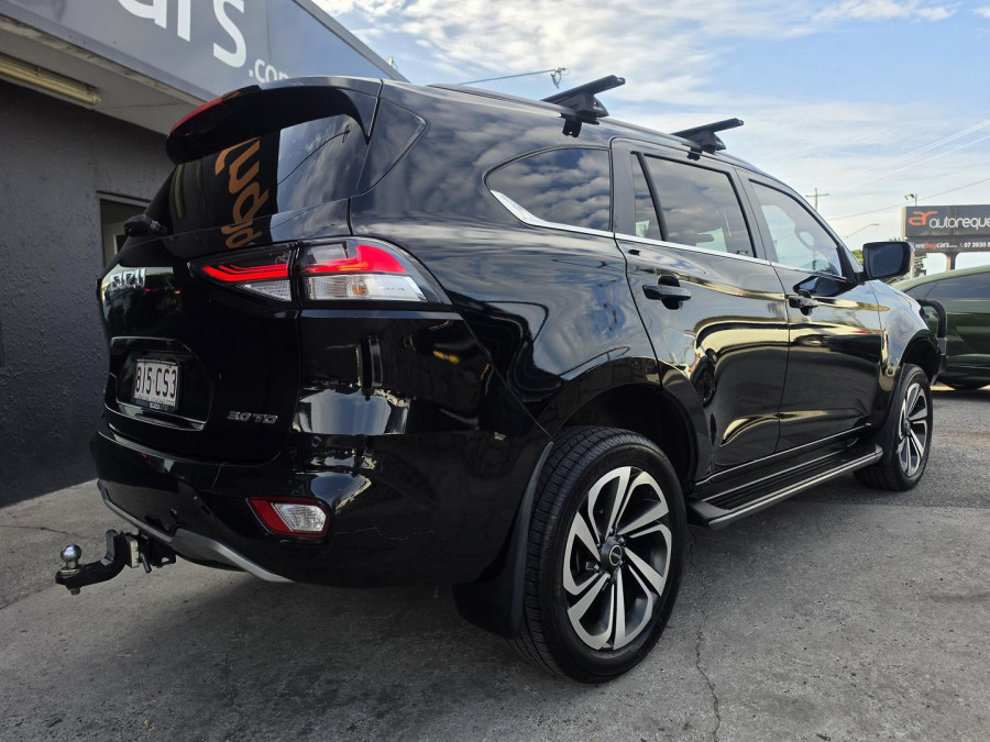 2021 Isuzu MU-X RJ LS-T SUV Image 7