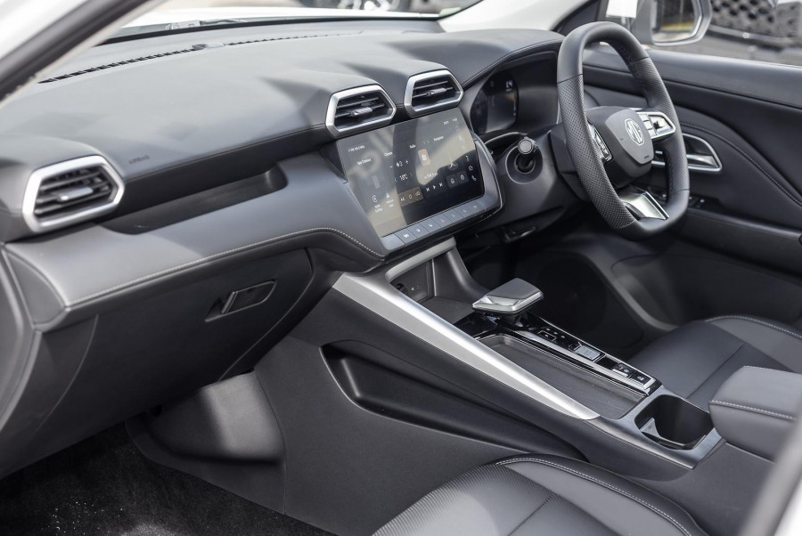 2024 MY25 MG ZS ZS32 Essence Hybrid+ SUV Image 28