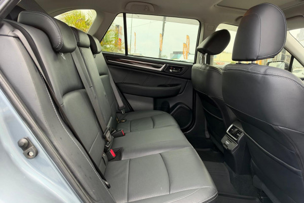 2018 Subaru Outback 5GEN 2.0D Premium SUV Image 14