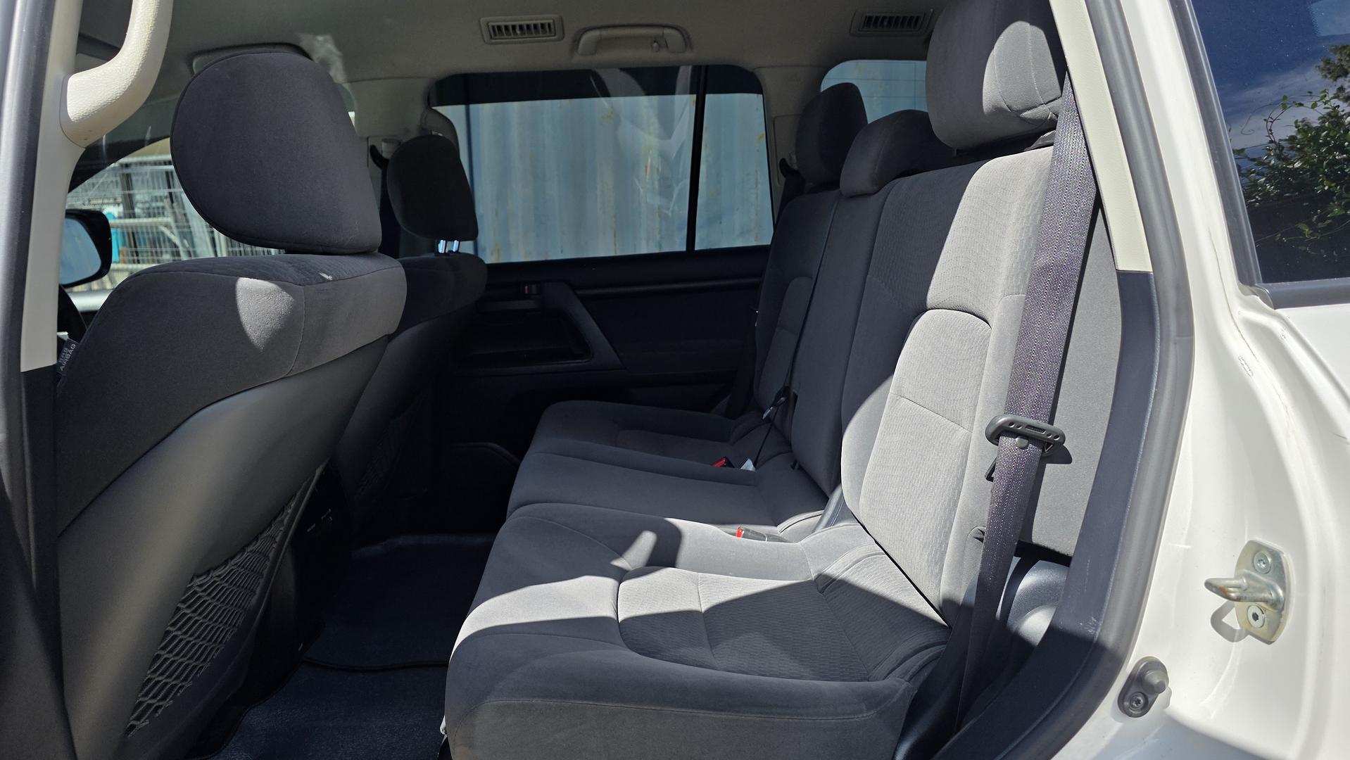 2015 MY14 Toyota LandCruiser VDJ200R GXL SUV Image 11