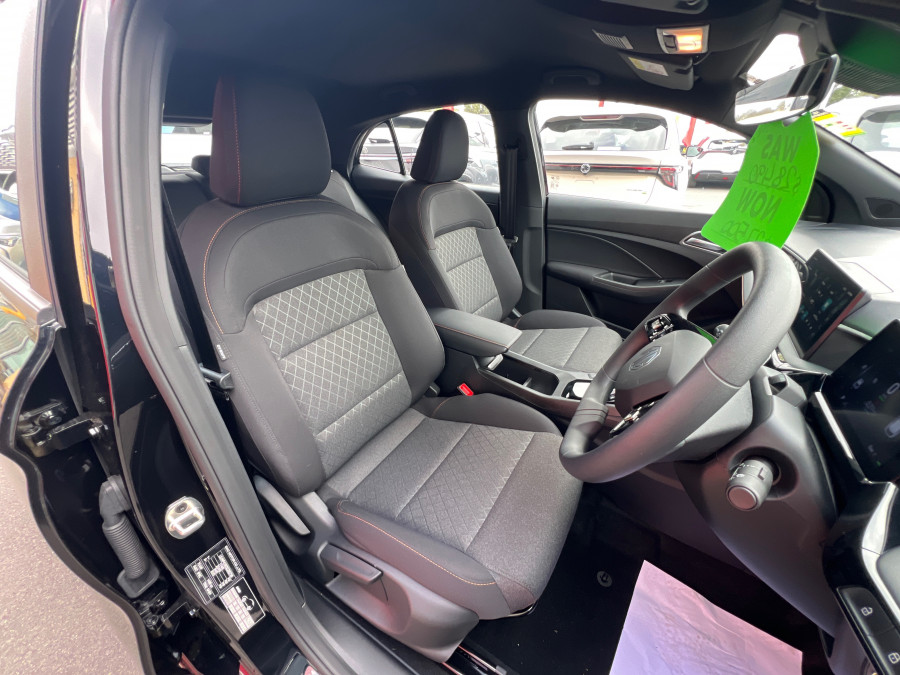 2025 MY25.5 MG MG3 ZP22 Excite Hybrid+ Hatch Image 11