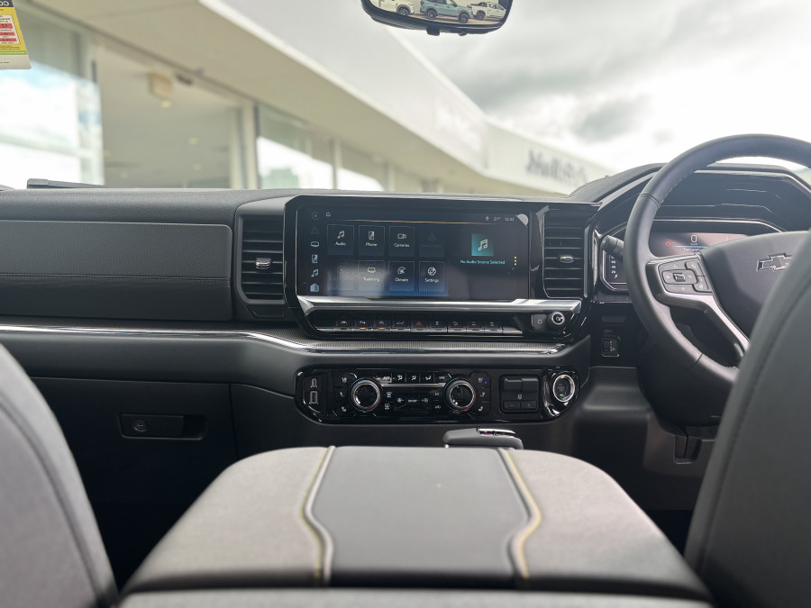 2025 Chevrolet Silverado T1 1500 ZR2 W/Tech Pack Ute Image 12