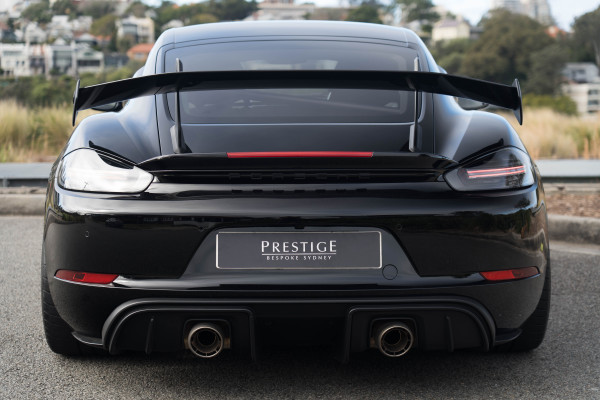 2023 Porsche 718 Cayman GT4 RS Coupe Image 9