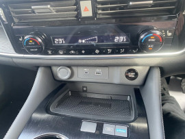 2025 Nissan X-Trail T33 ST-L e-POWER SUV image 24