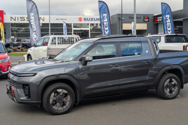2026 KGM Musso O100 EV 2WD Ute Image 4