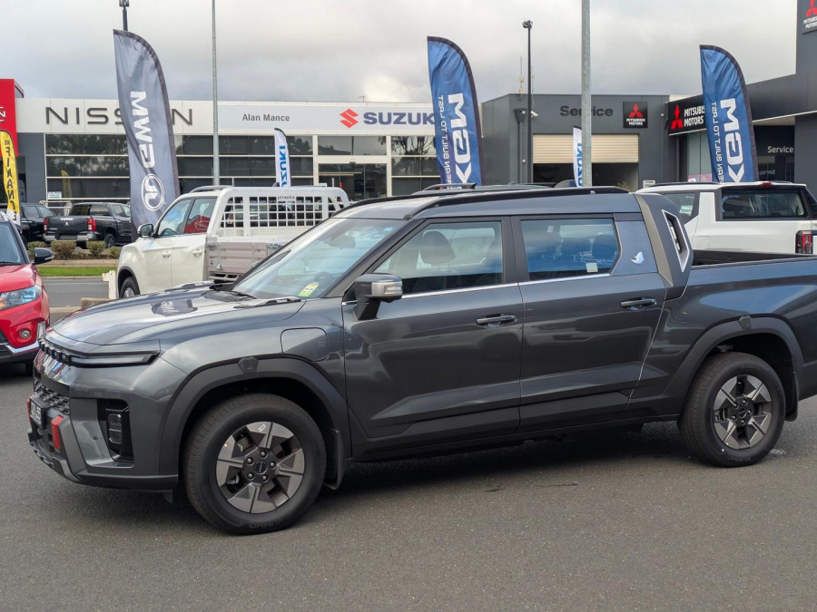 2026 KGM Musso O100 EV 2WD Ute Image 4