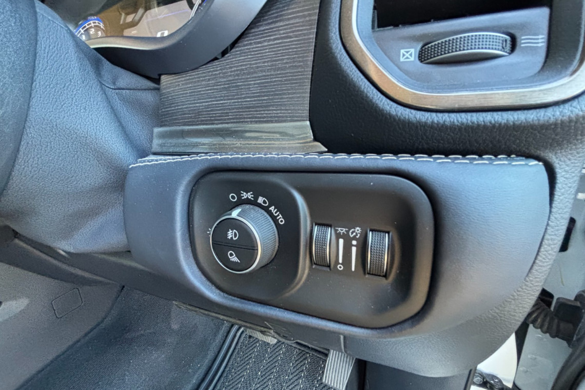 2021 MY22 Ram 1500 DT Limited RamBox Ute Image 18