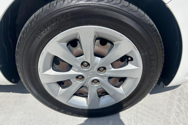 2015 Kia Rio UB S Hatch Image 25