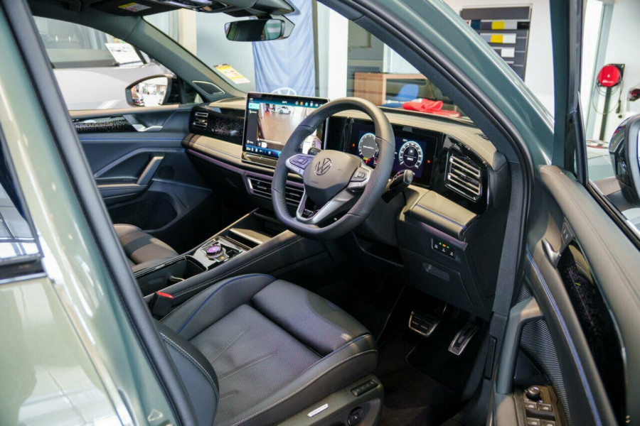 2026 Volkswagen Tiguan CT 195TSI R-Line SUV Image 17