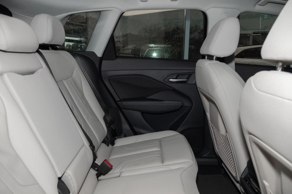 2025 Audi Q3 F3 TFSI SUV image 9