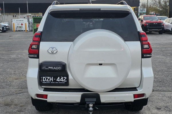 2023 Toyota LandCruiser Prado GDJ150R GXL SUV Image 6