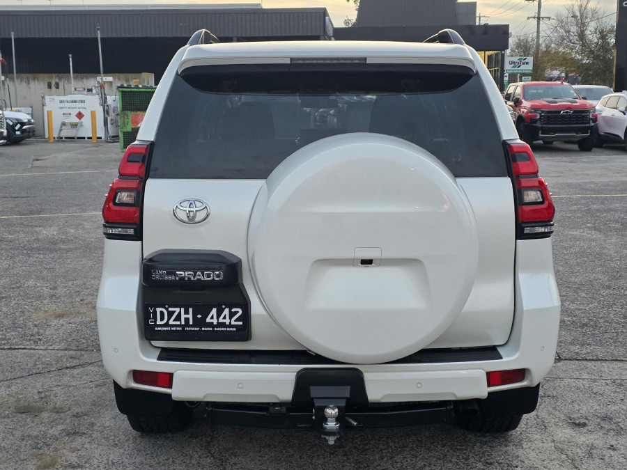 2023 Toyota LandCruiser Prado GDJ150R GXL SUV Image 6