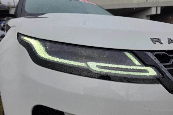 2022 Land Rover Range Rover Evoque L551 R-Dynamic SE SUV Image 11