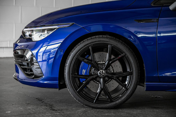 2023 MY24 Volkswagen Golf 8 R 20 Years Hatch