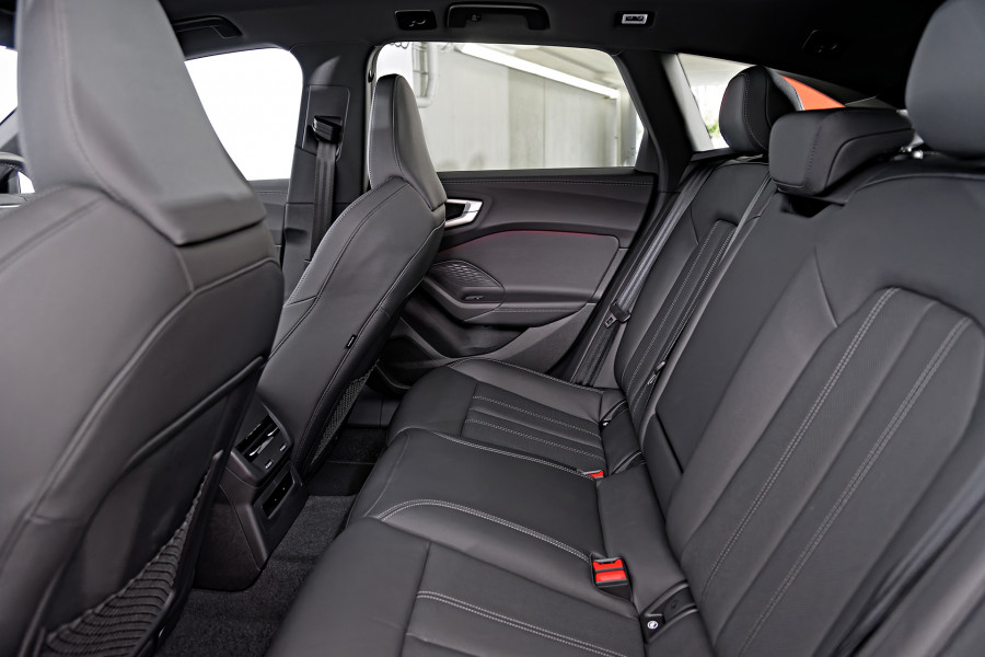 2025 Audi A5 B10 e-hybrid S-Line Wagon