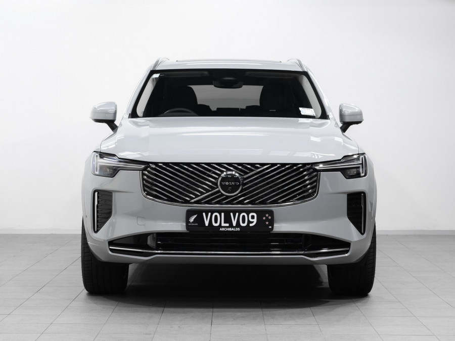 2026 Volvo XC90 L Series B5 Plus 2L MHEV AWD SUV Image 2