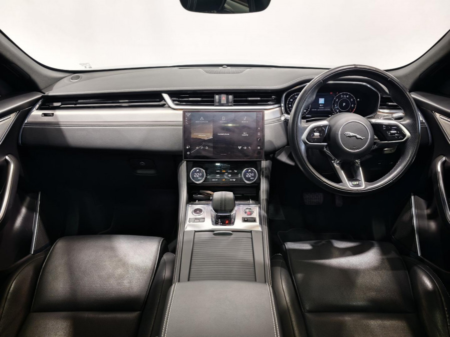 2021 MY21.25 Jaguar F-PACE X761 R-Dynamic SE SUV Image 32