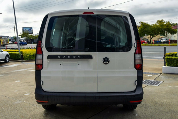 2026 Volkswagen Caddy 5 Crewvan Van Image 3
