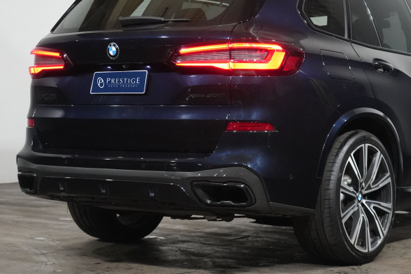 2021 BMW X5 xDrive30d SUV image 8