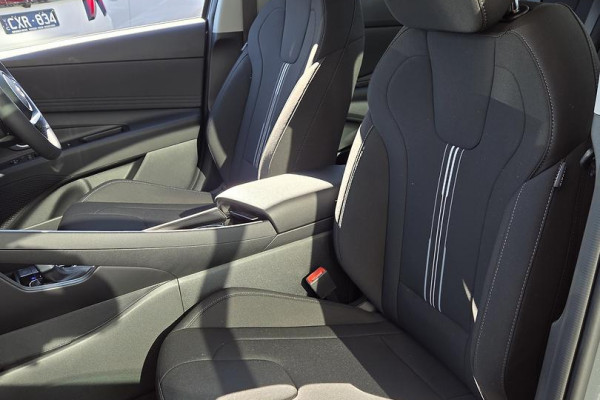 2026 Hyundai i30 CN7.V4  Sedan Image 6