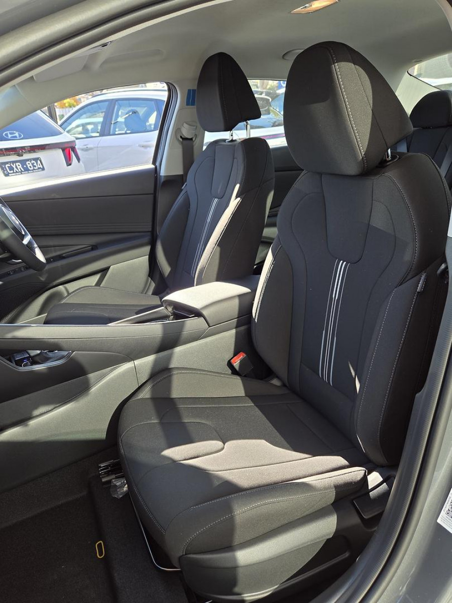 2026 Hyundai i30 CN7.V4  Sedan Image 6