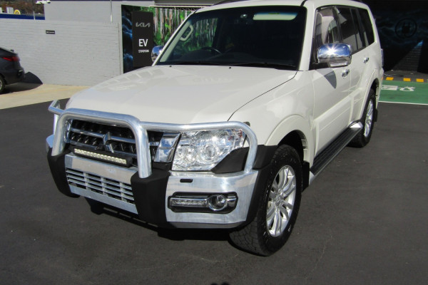 2019 MY20 Mitsubishi Pajero NX GLS SUV Image 3