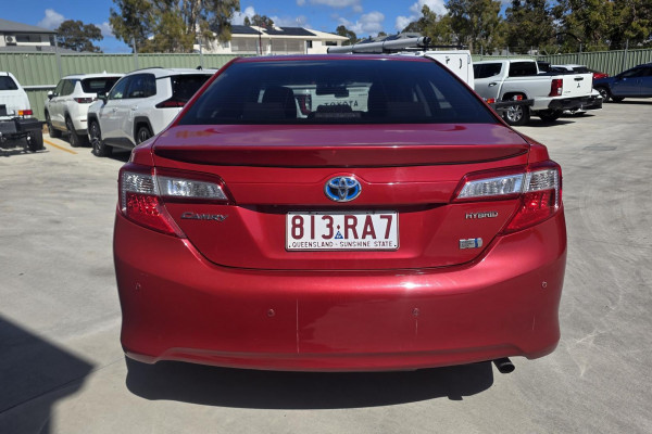 2013 Toyota Camry AVV50R SL Hybrid Sedan Image 4